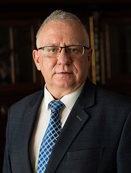 Vice-Rector for Innovation and Liaison with Business and the Community, Professor Krzysztof Bielawski